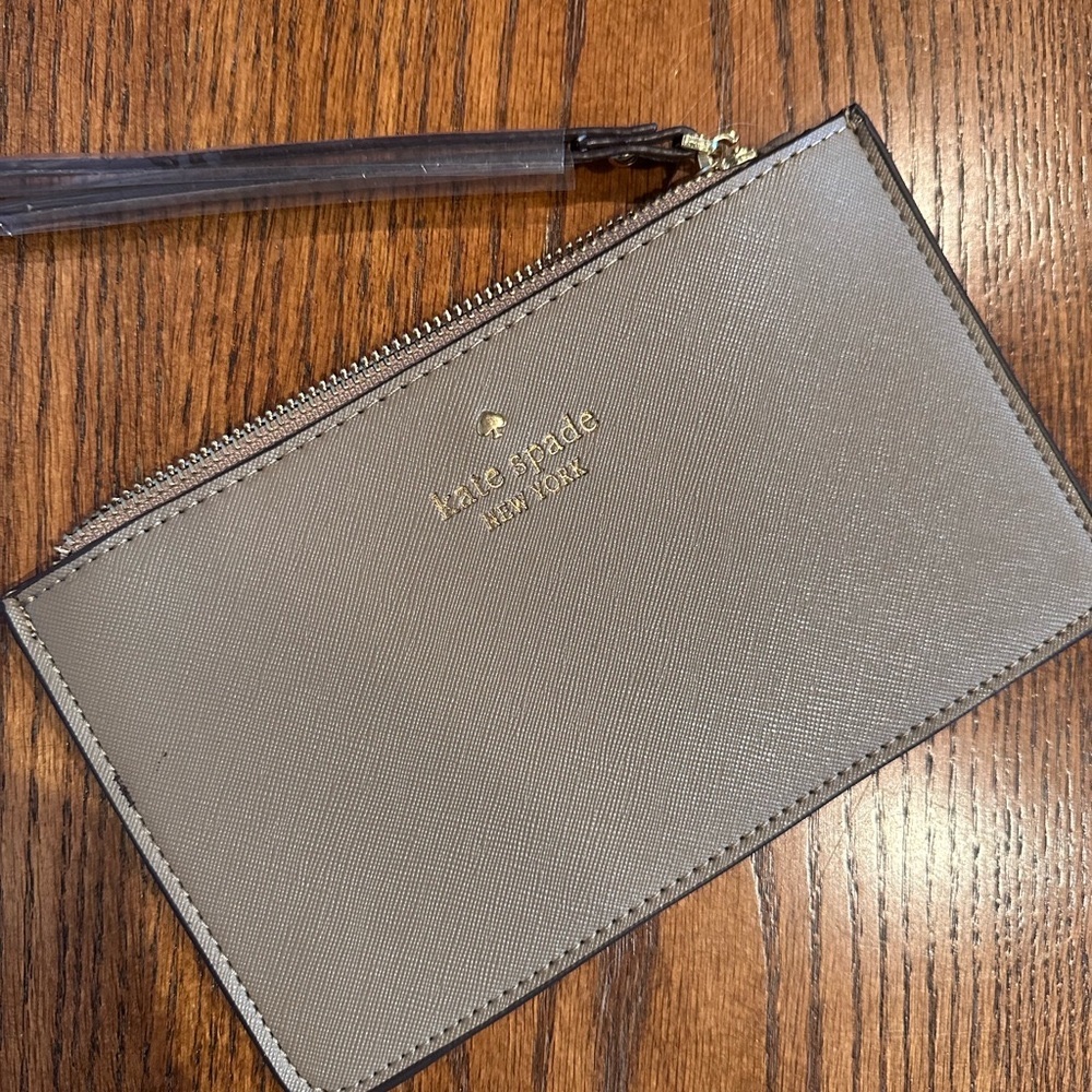 Kate Spade Grey wristlet